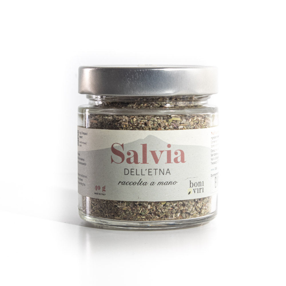 Salvia essiccata in barattolo di vetro